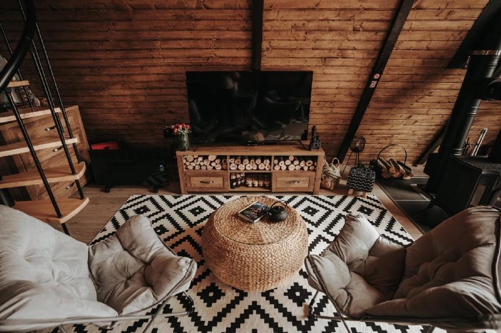 Nordik Cabin - Aframe With 2 Bedrooms Mărişel Εξωτερικό φωτογραφία